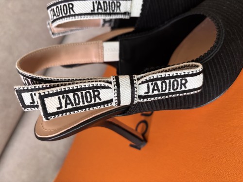 디올 슬링백 샌들